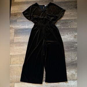 GAP Velvet Velour Black Wide-Leg Crop Jumpsuit Small Petite